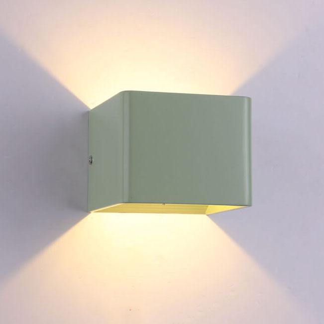 LuminSquare - Kvadratisk Mini Væglampe i Aluminium
