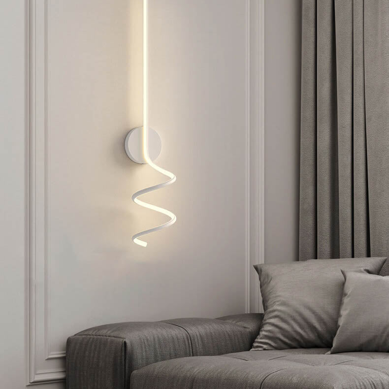 GlowWave - Strømlinet LED væglampe med bue-design