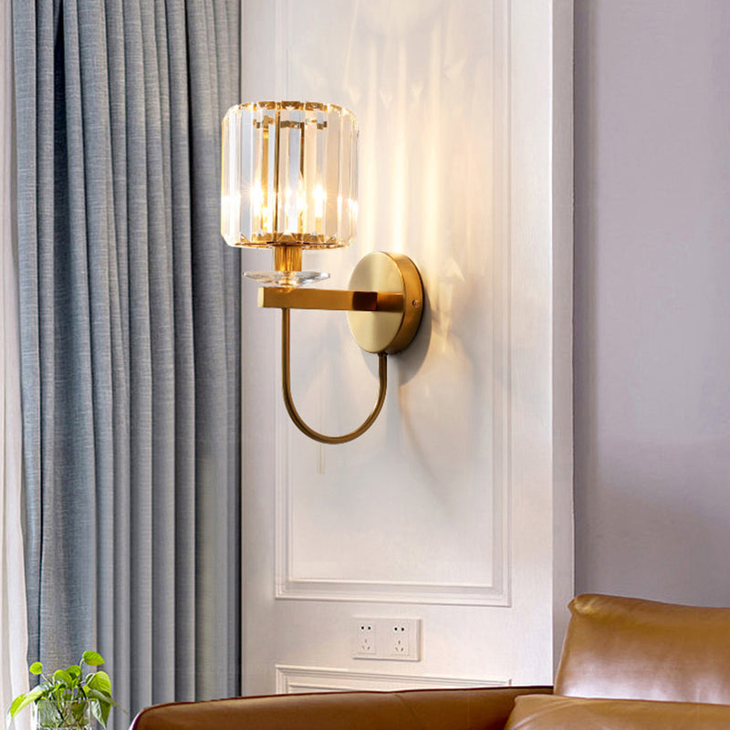 CrystalLux Elegant Væglampe - Luksuriøst Cylindrisk Design til Moderne Interiør