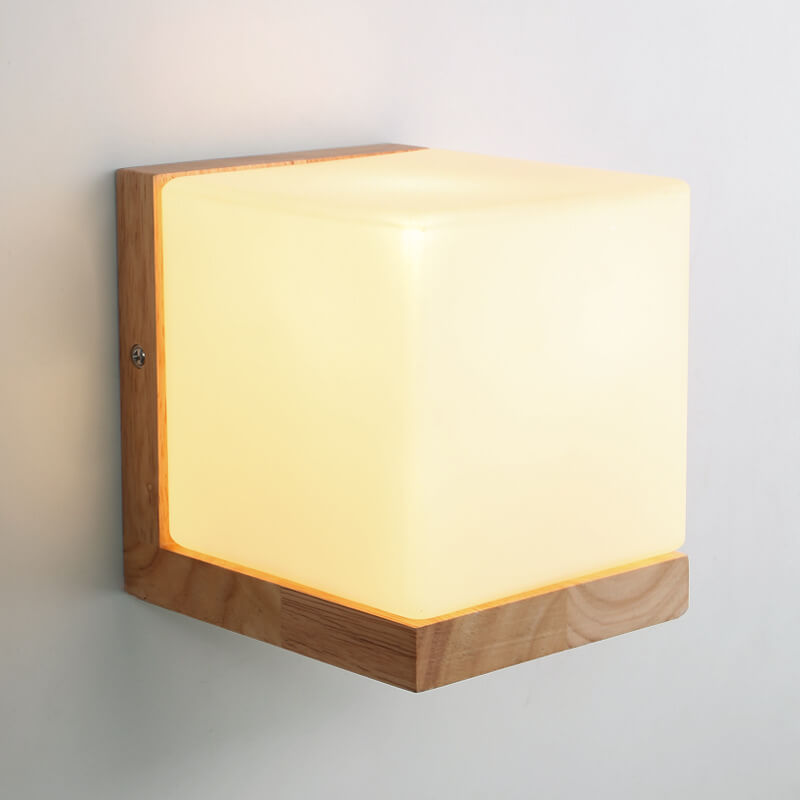EcoChic Kubus Væglampe – Bæredygtig & Moderne Design