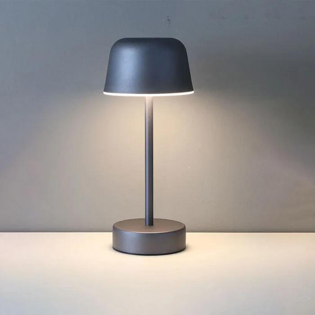 Lampa NovaGlow – Bezprzewodowa lampa stołowa z regulowanym oświetleniem LED