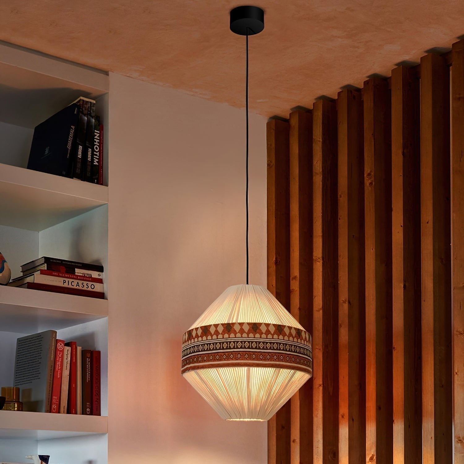 BohoLight – Pendellampe med Frynser i Boheme Design til Stue og Spisestue