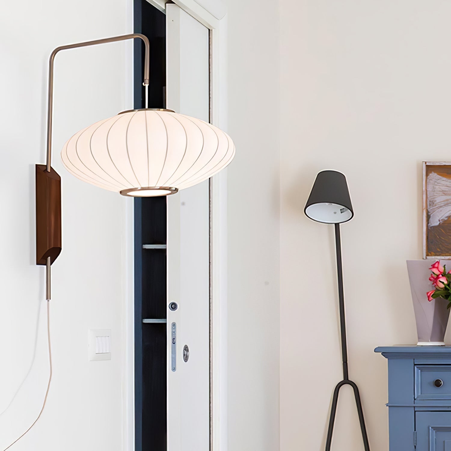 Nelson Glow – Elegant Væglampe i Moderne Design til Stue, Soveværelse og Gang