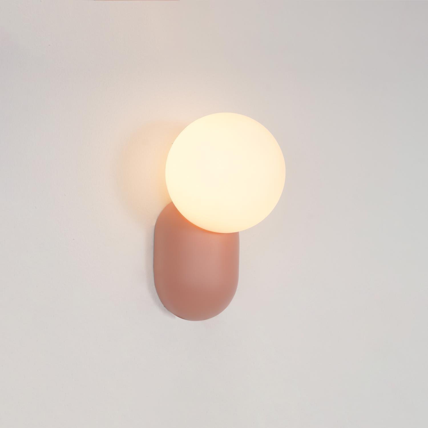 ChicGlow Resin Stiklampe – Elegance og Energieffektivitet i Én