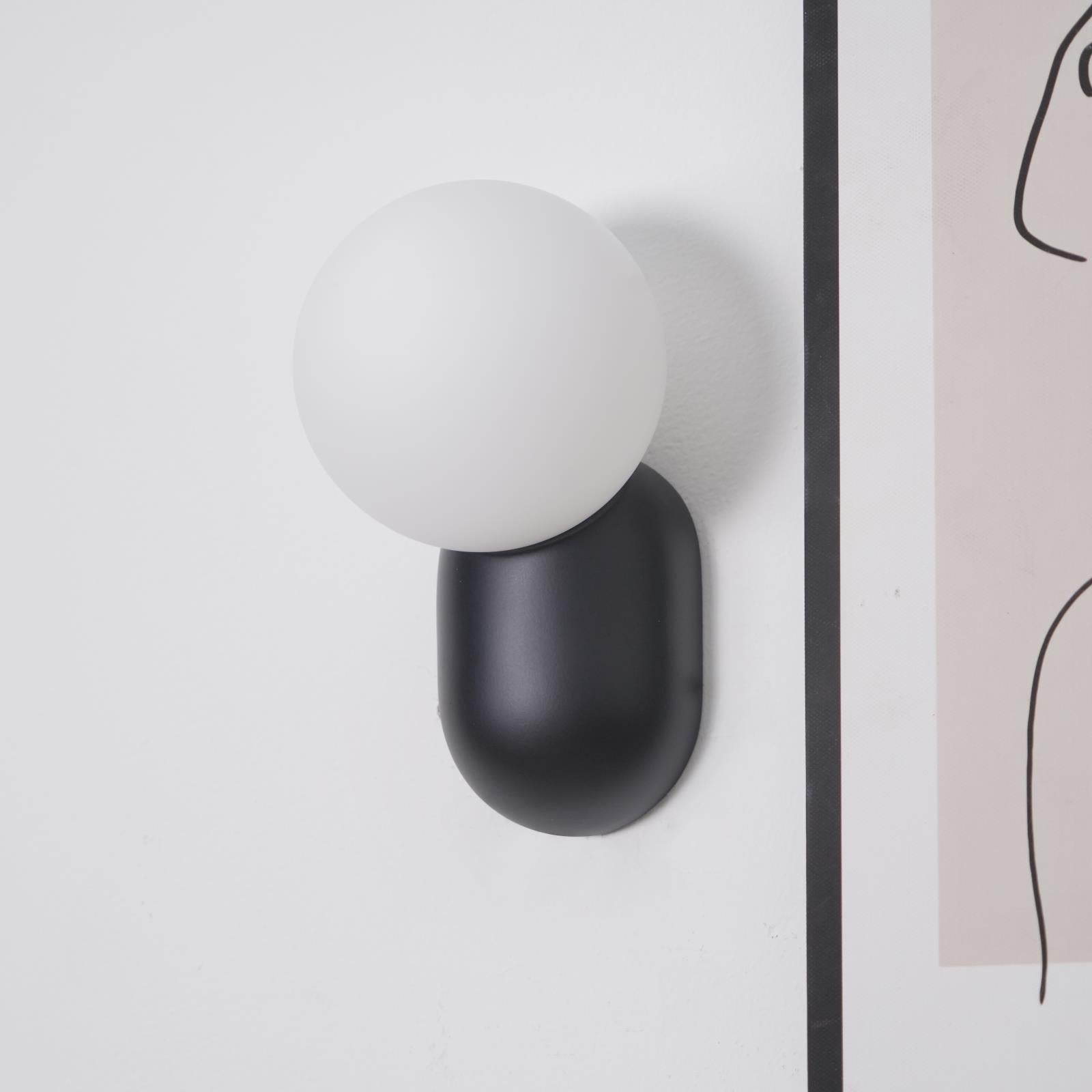 ChicGlow Resin Stiklampe – Elegance og Energieffektivitet i Én
