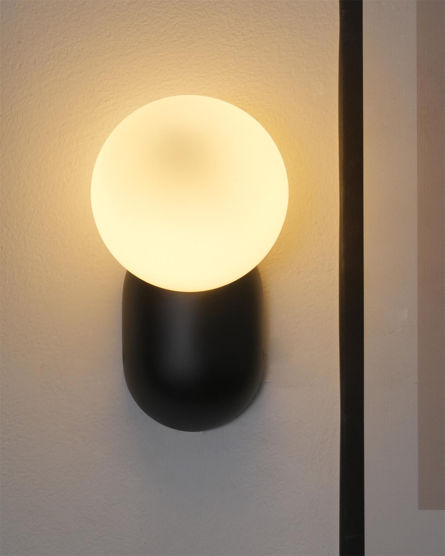 ChicGlow Resin Stiklampe – Elegance og Energieffektivitet i Én