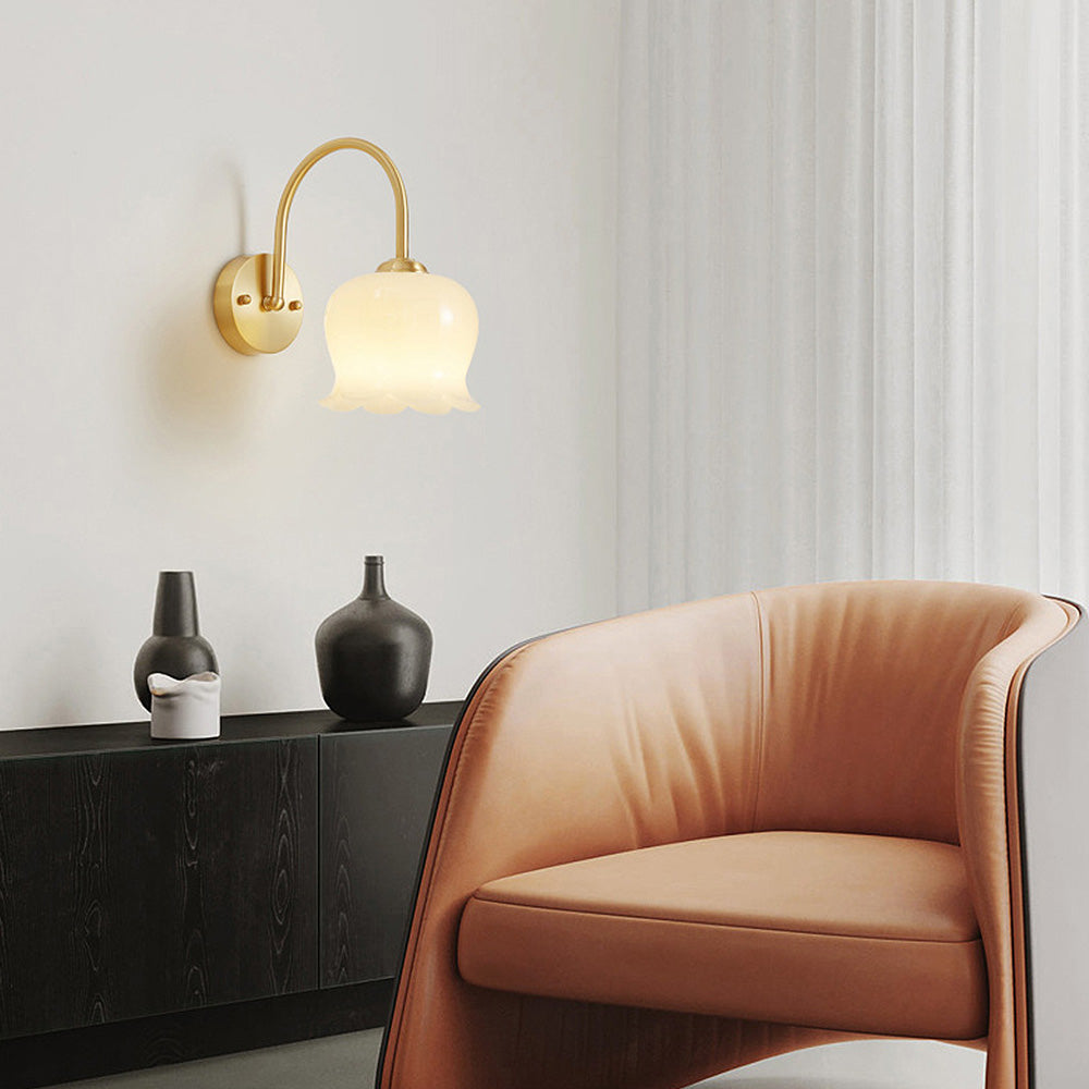FrenchBloom – Elegant Glas Blomst Væglampe