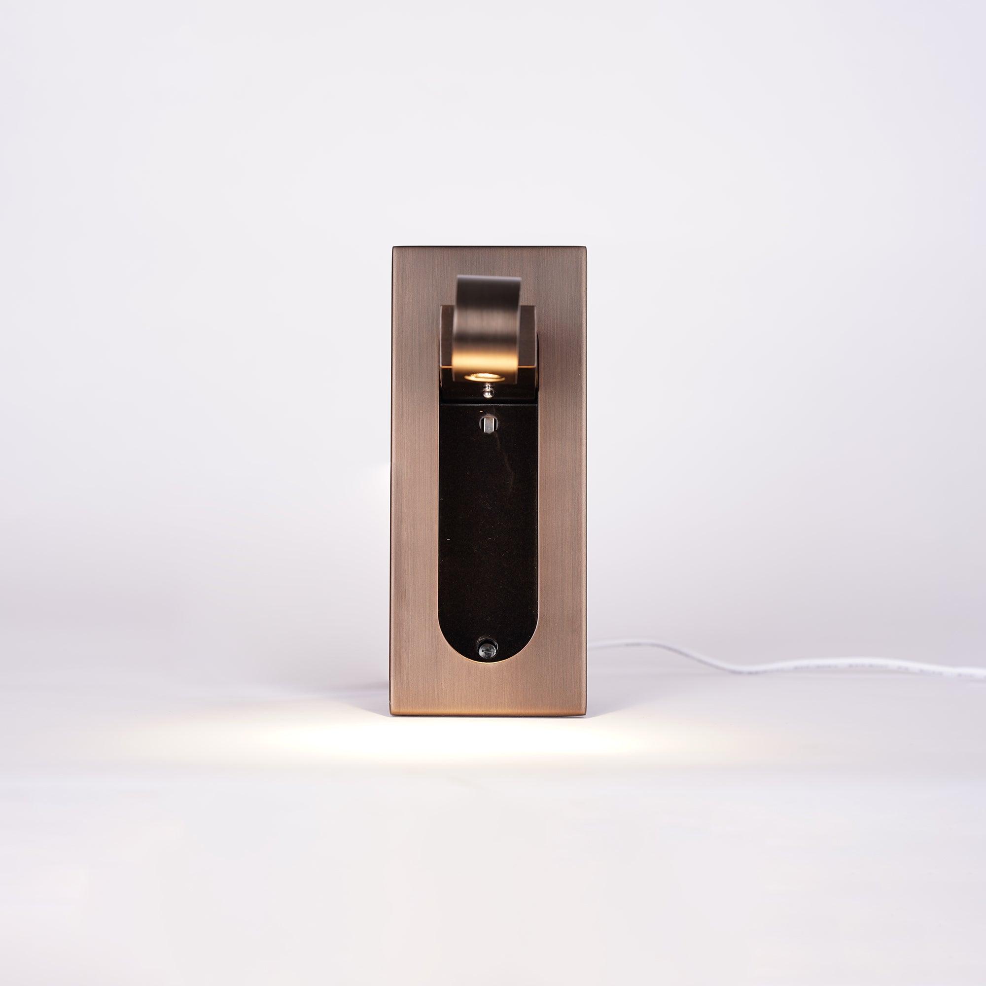 FlexiGlow - Justerbar LED Læselampe til Dine Læsemomenter