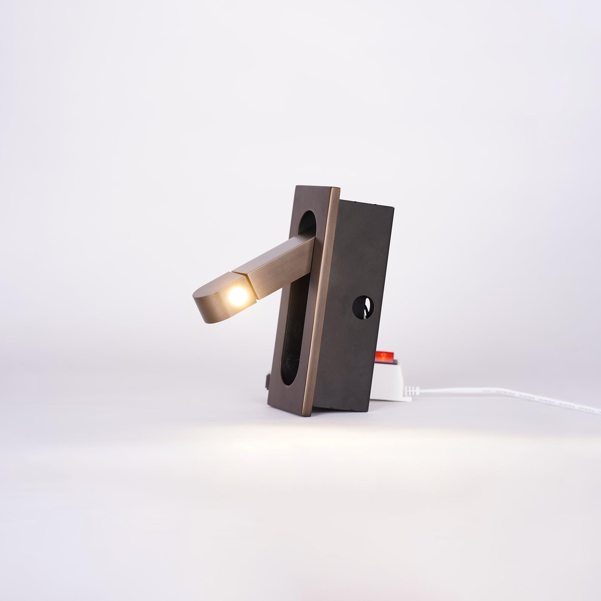 FlexiGlow - Justerbar LED Læselampe til Dine Læsemomenter