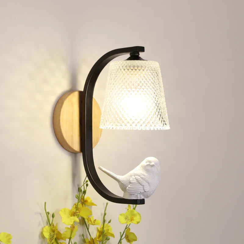 NordicBird Light – Trendy fuglevægslampe til soveværelse