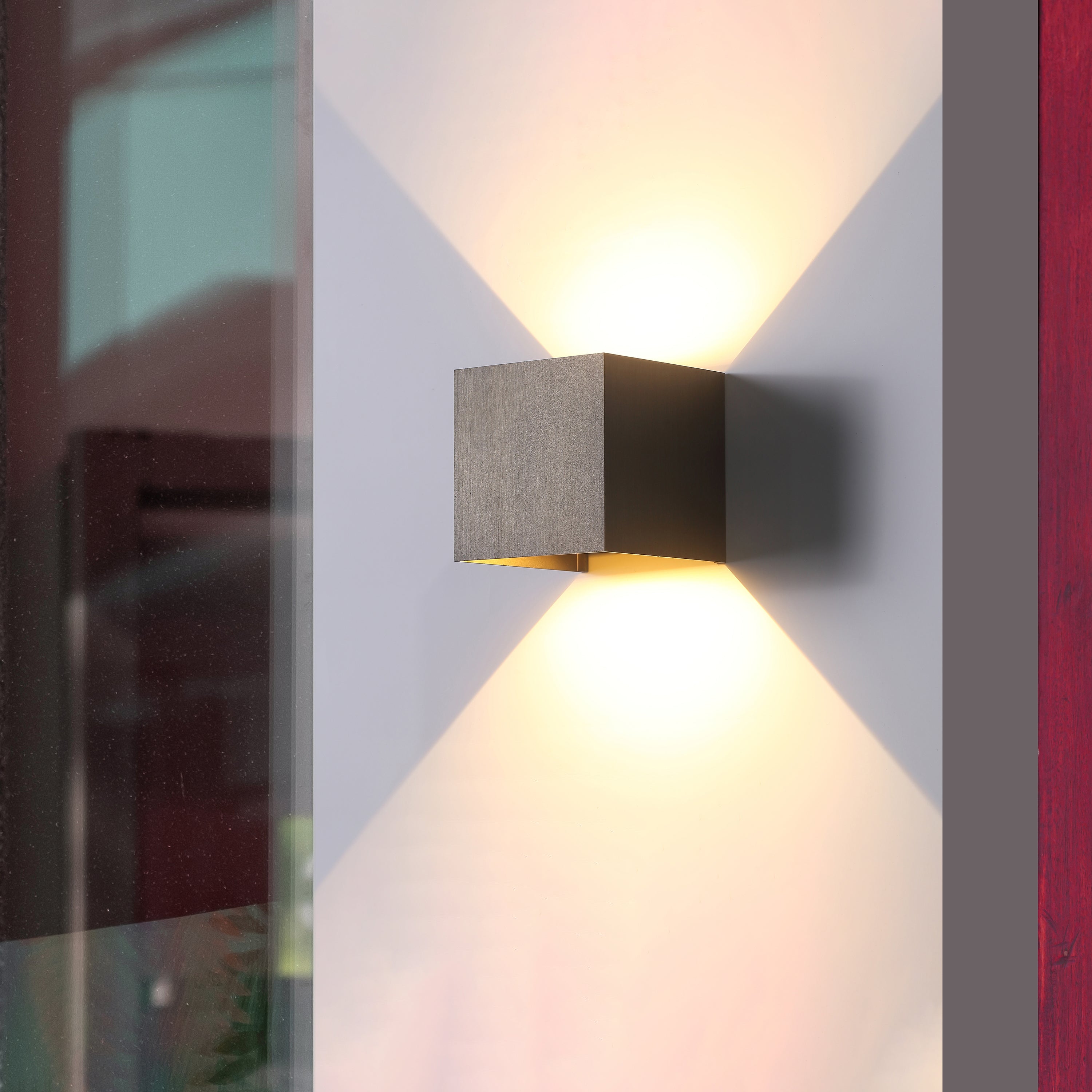 Elegant udendørs LED væglampe IP65 6W i antik stil for stilfuld belysning