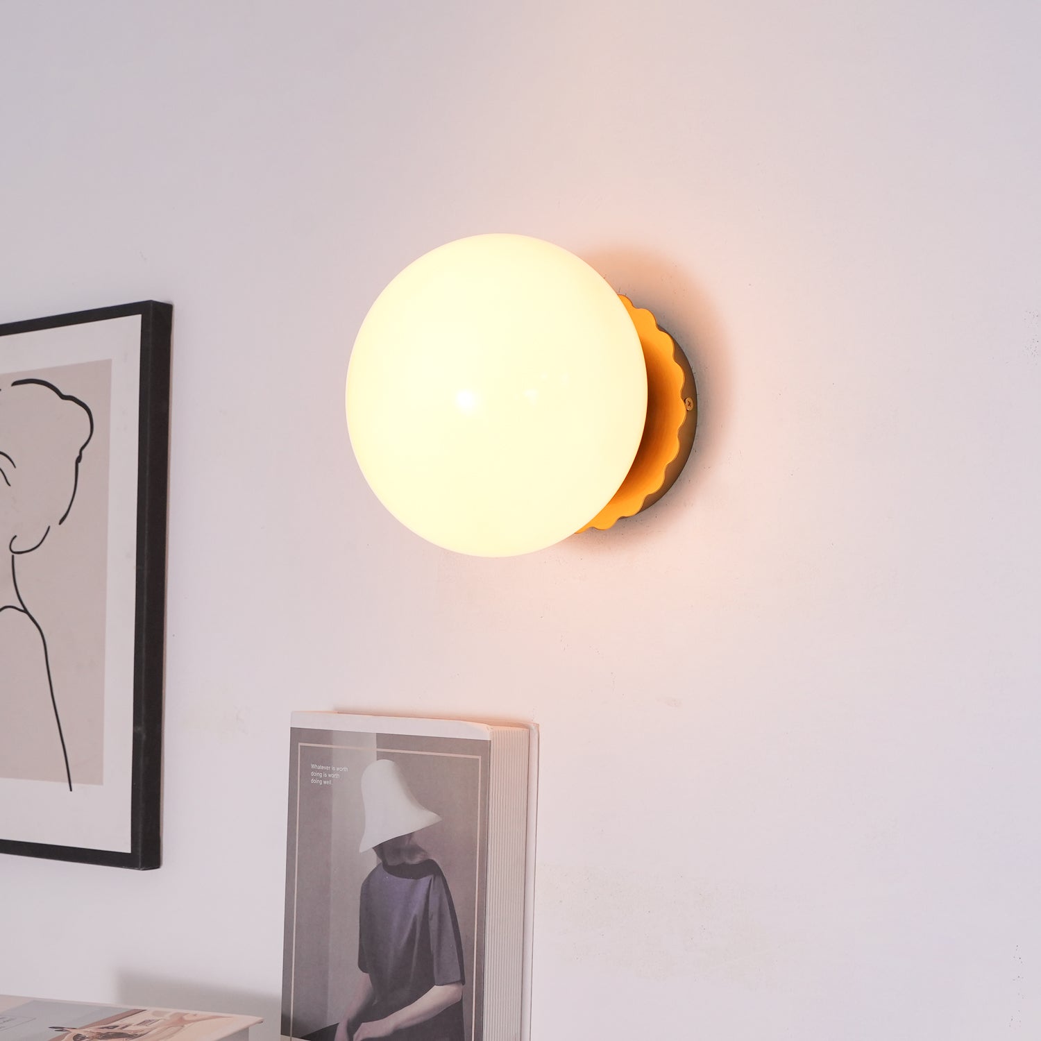 ChicGlow - Elegant pink glaslampe til stilfulde interiører