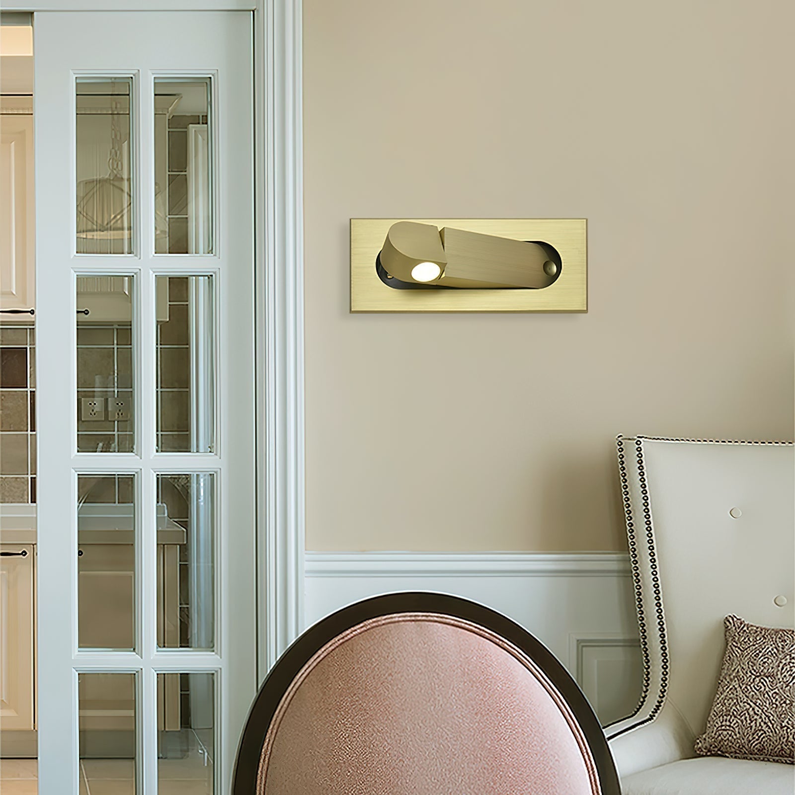 LumiNook – Justerbar natlampe til sengebord