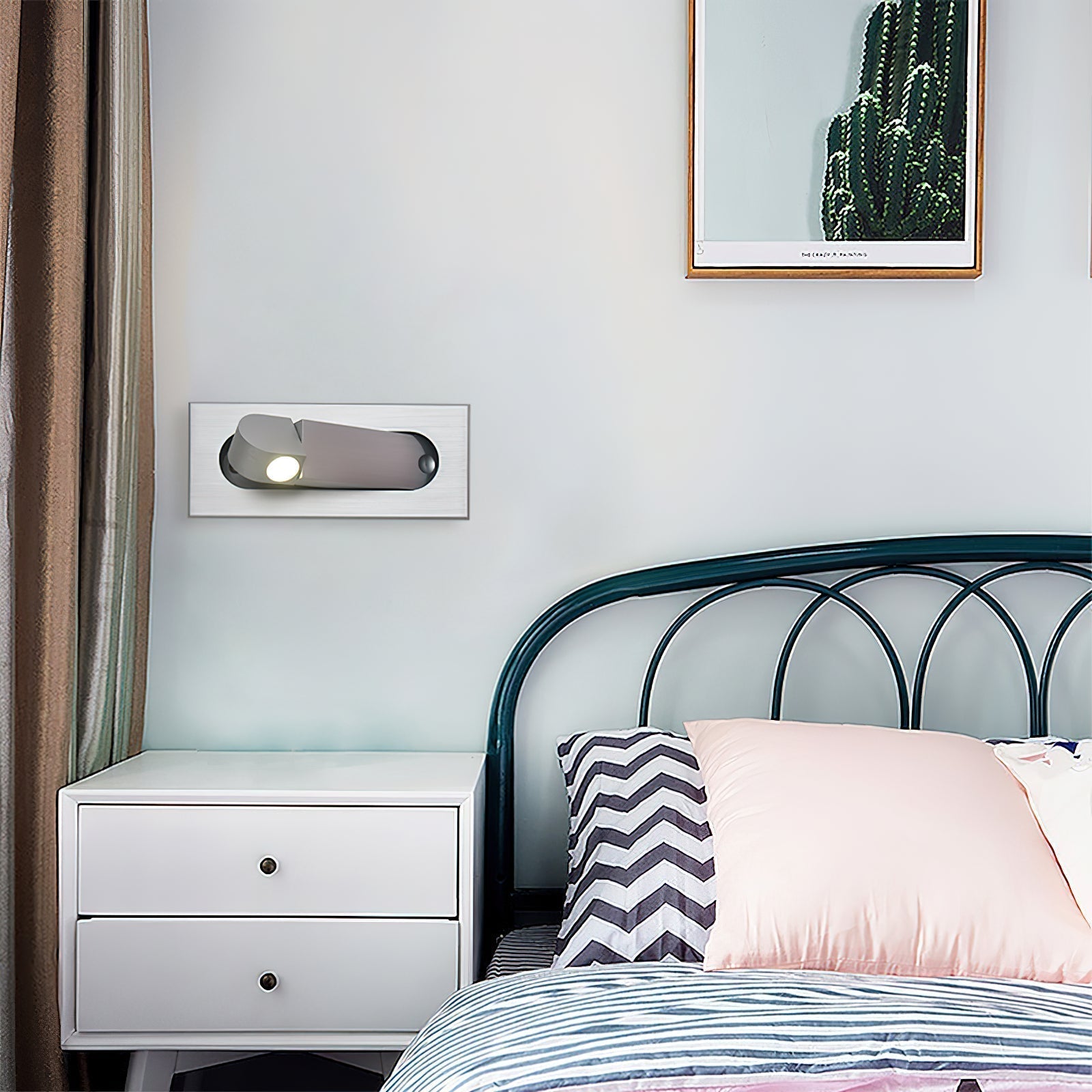LumiNook – Justerbar natlampe til sengebord