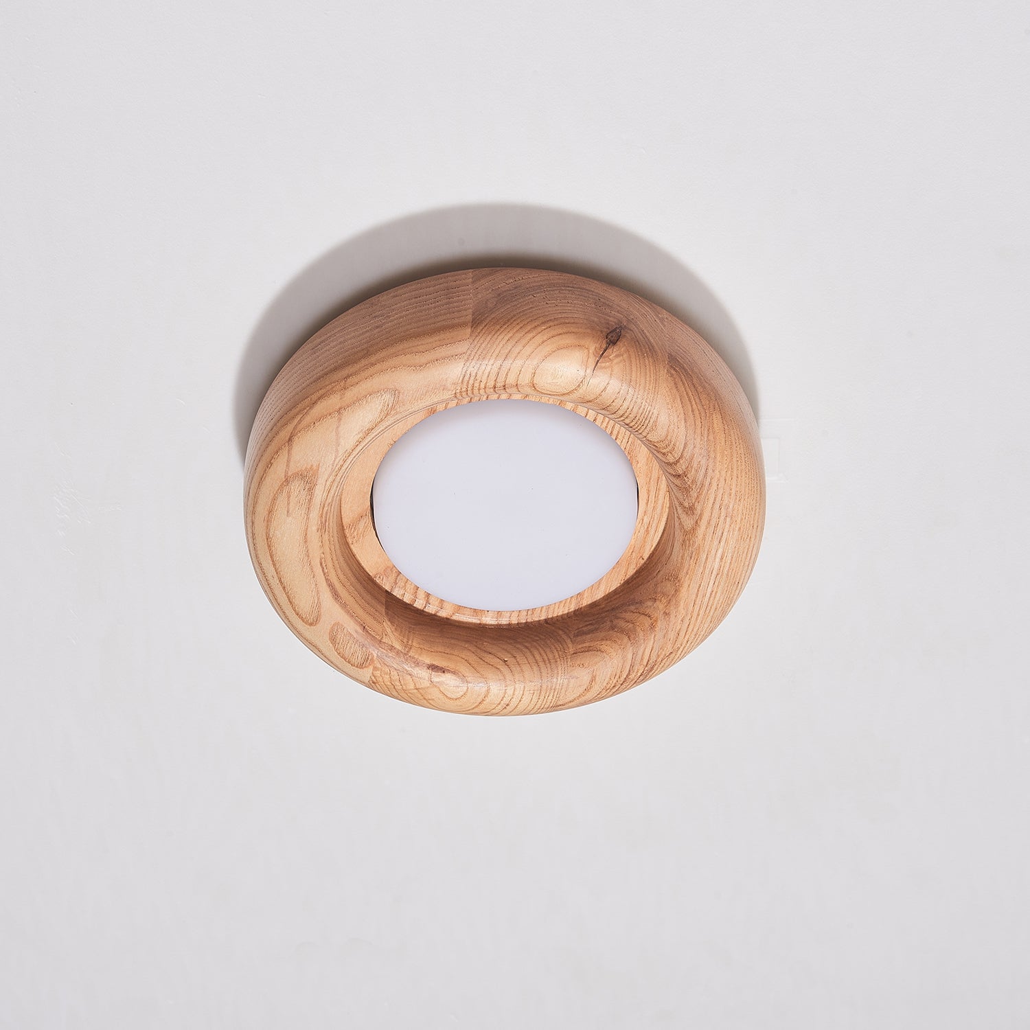 Orbitus Glow – Moderne Væglampe i Elegant Design til Stilfuld Belysning Inde og Ude