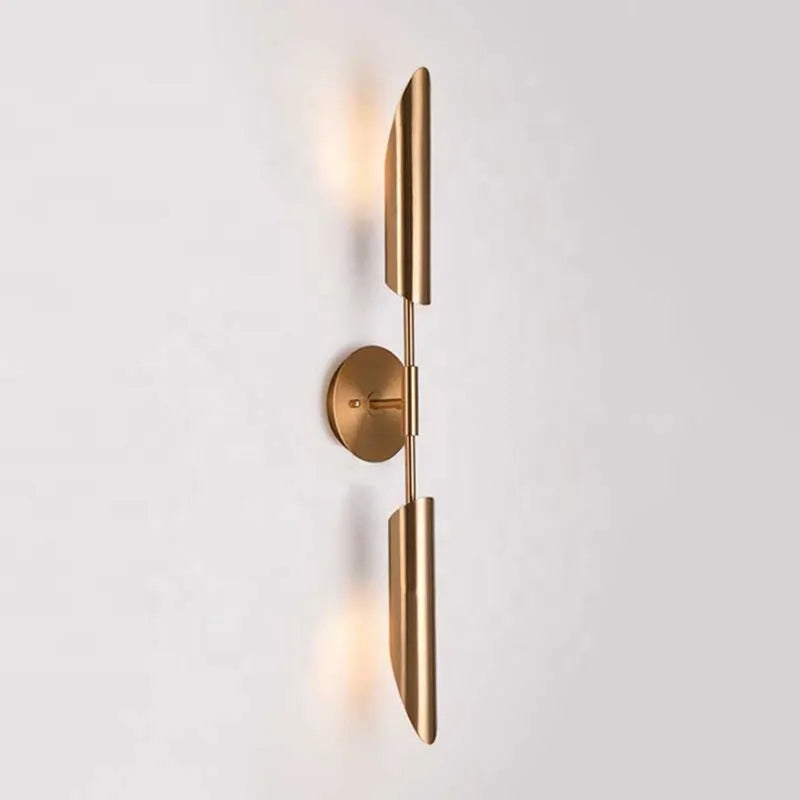 LuxeGlam - Guld Industriel Væglampe til Hjem og Hotel