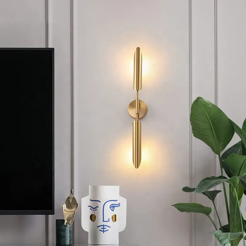 LuxeGlam - Guld Industriel Væglampe til Hjem og Hotel