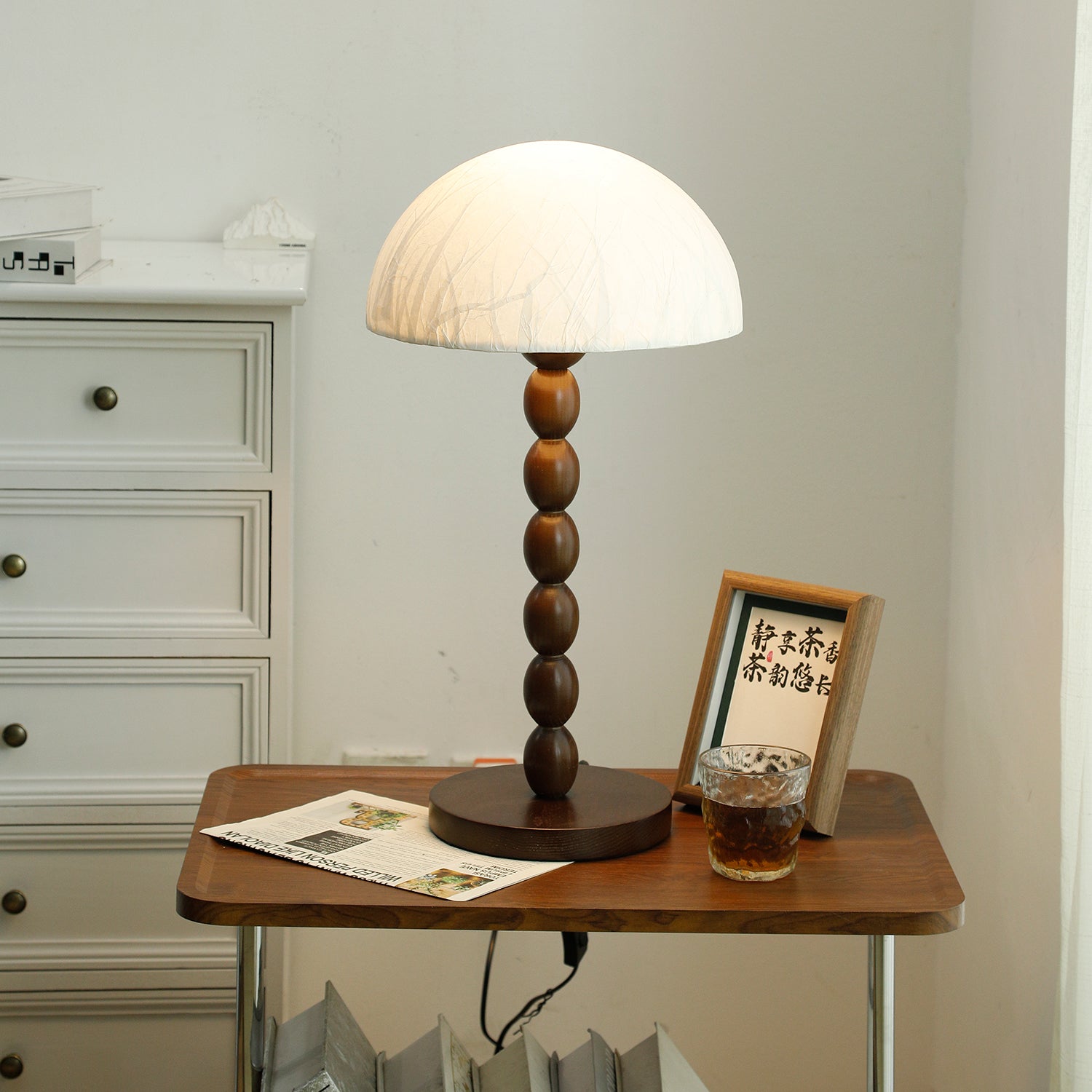 Satori bordlampe med papirskærm – Elegant moderne lampe til stue, soveværelse og kontor