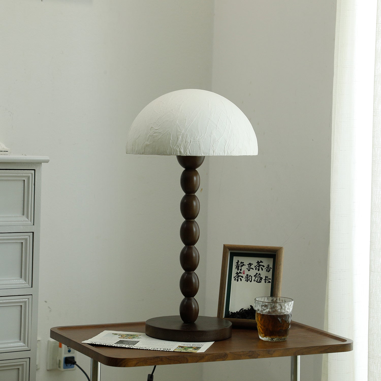 Satori bordlampe med papirskærm – Elegant moderne lampe til stue, soveværelse og kontor