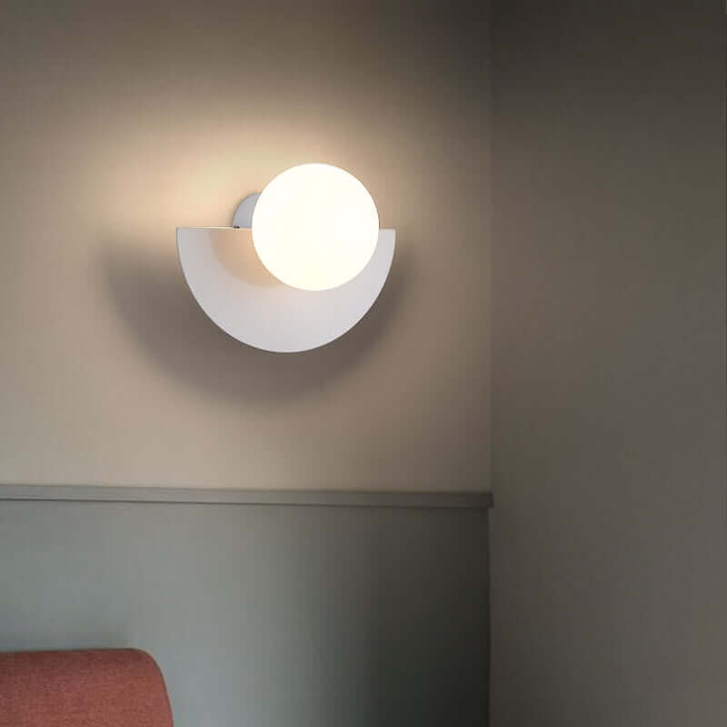 Noorderlicht Charme - Halvmåne Væglampe i Metal
