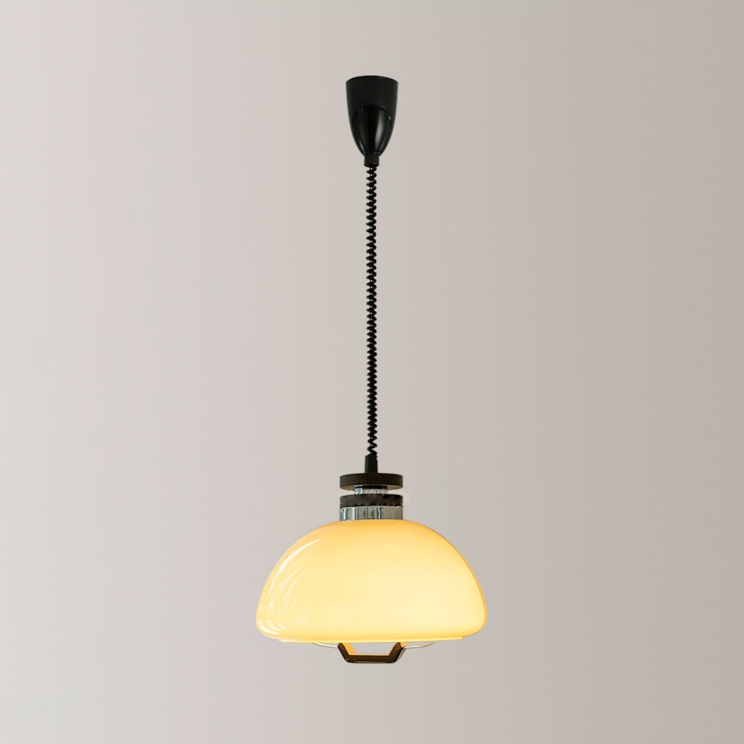 Vela Pudding – Moderne Pendellampe i Elegant Organisk Design til Spisestue og Stue