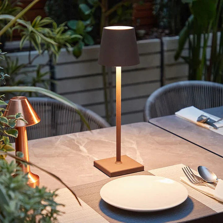 Nordiclight – Bezprzewodowa ładowalna lampa stołowa w nowoczesnym nordyckim stylu