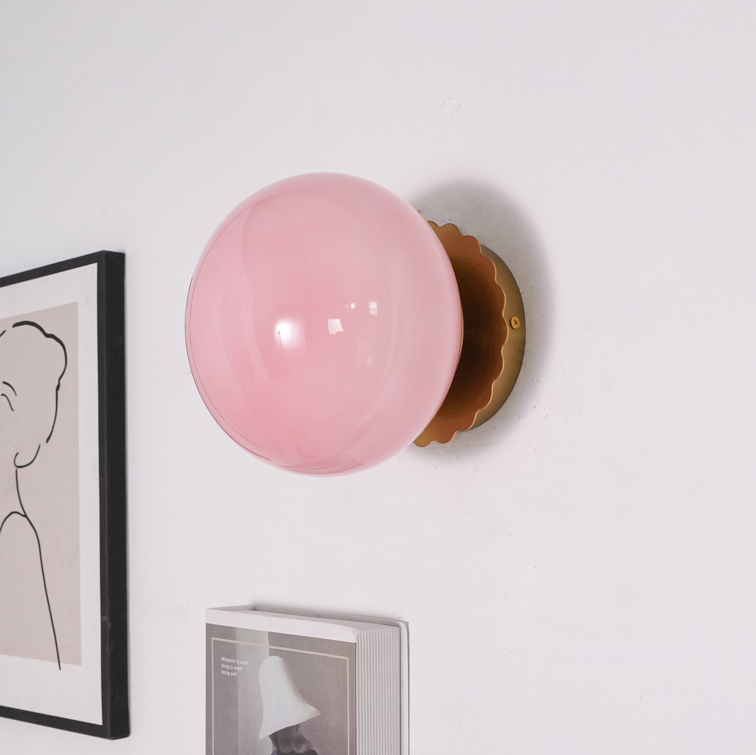 ChicGlow - Elegant pink glaslampe til stilfulde interiører