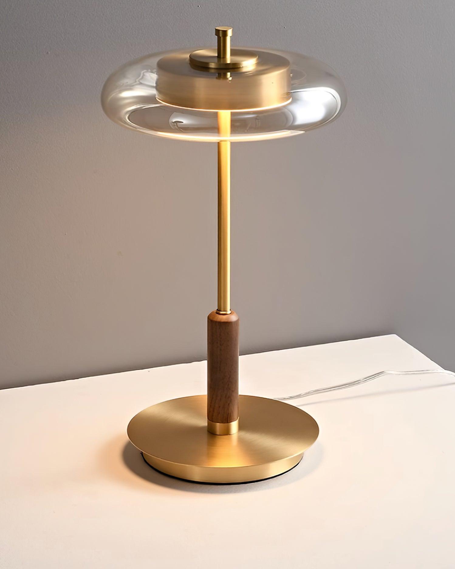 Ronaldo – Elegant Bordlampe i Moderne Design til Stue, Kontor og Soveværelse