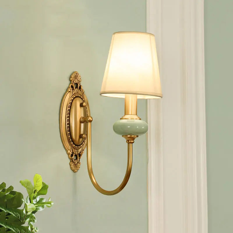 CopperGlow - Elegant Vintage Væglampe til Hjemmet