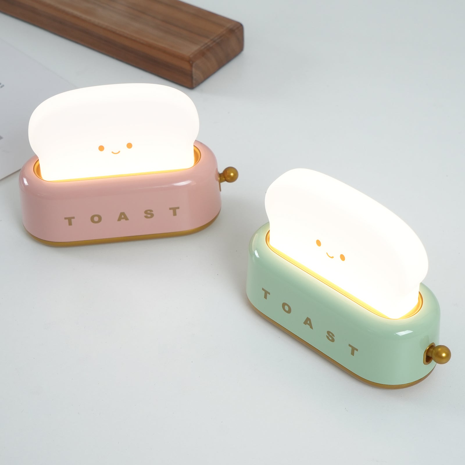 Design af brødrister bordlampe med indbygget batteri – Moderne stilfuld lampe til stue, soveværelse og kontor