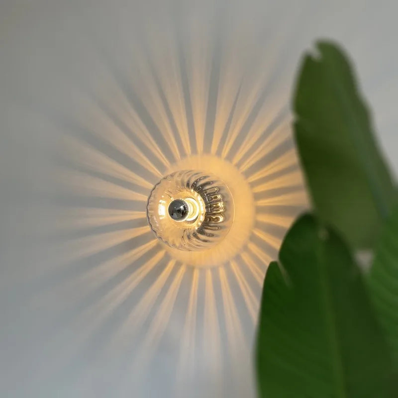Bauhaus Glow – Skandinavisk Væglys for Stemningsfuldt Lys